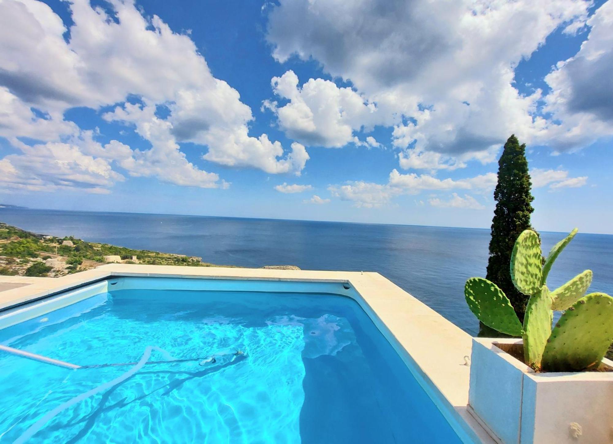 Blu Suite Cottage Sul Mare E Swimming Pool 特里卡塞 外观 照片